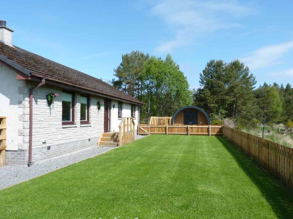 Tanleys B&B Grantown-on-Spey Экстерьер фото